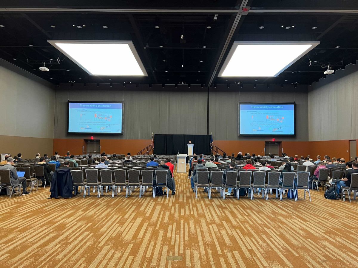 IEEE IV 2023 で学生が発表しました